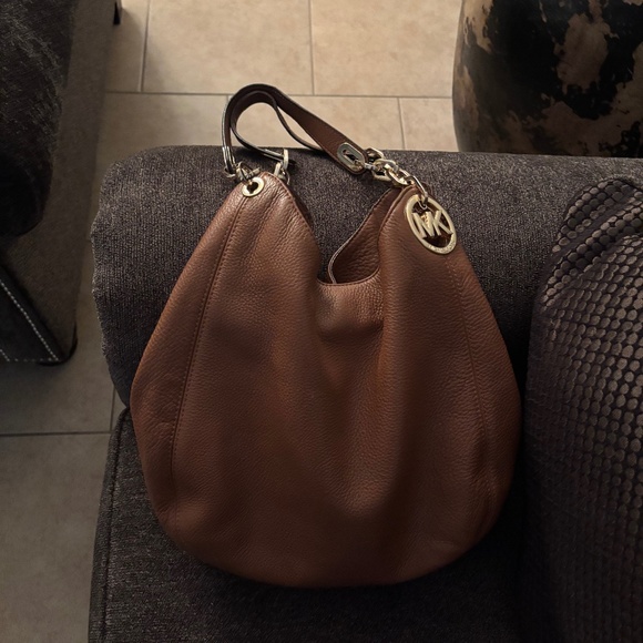 Michael Kors purse - Picture 1 of 5
